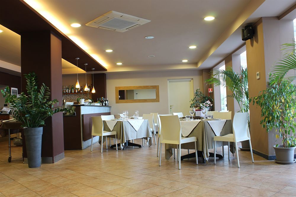 Hotel Corallo Imperia Kültér fotó